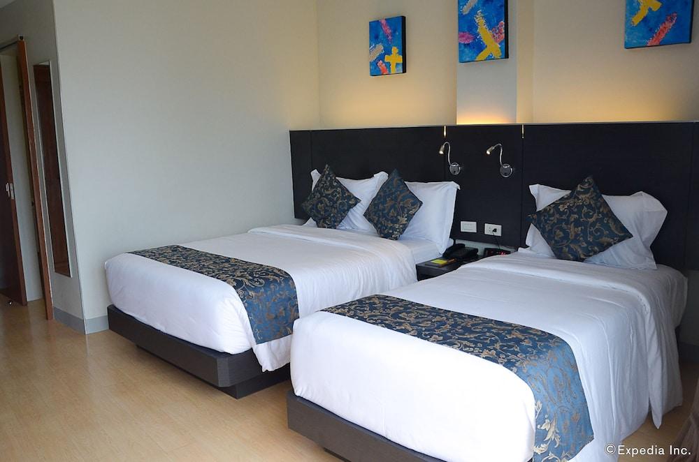 Solea Seaview Resort Lapu-Lapu City Exterior photo